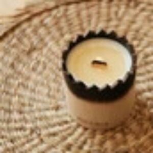 CANDELA COLLEZIONE FORESTA LEGNO DI TABACCO
